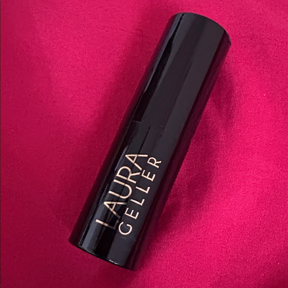 Laura Geller  Raspberry Rose Lipstick